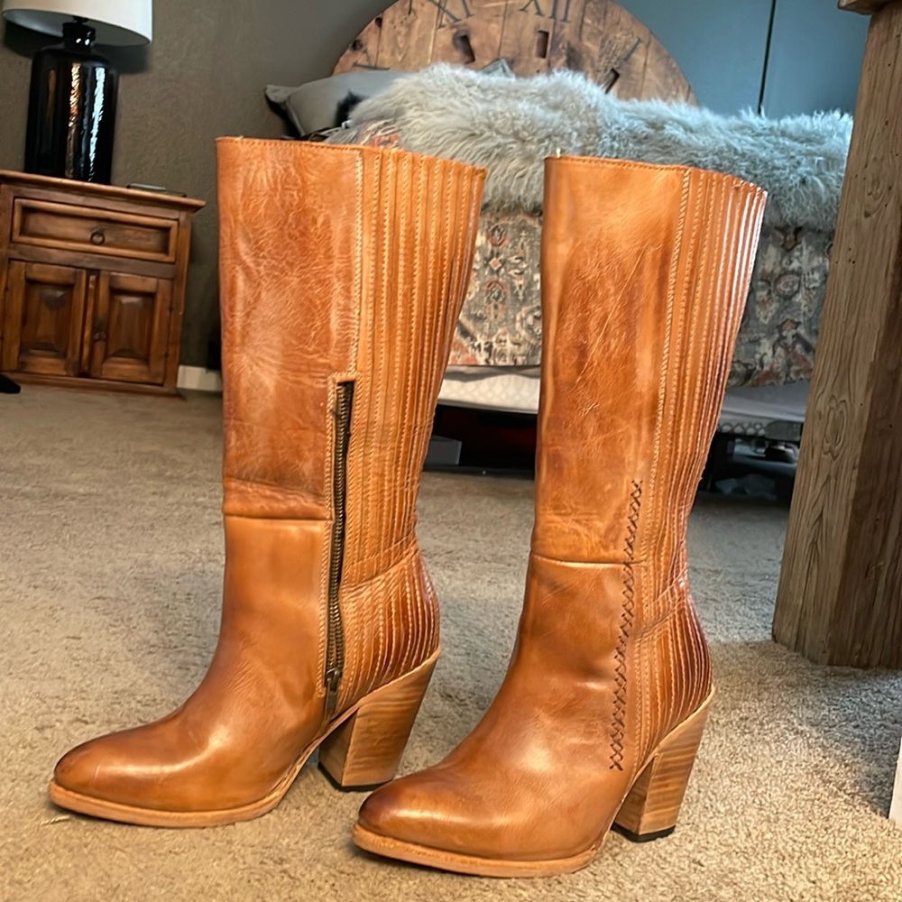 Free Bird Leather boots